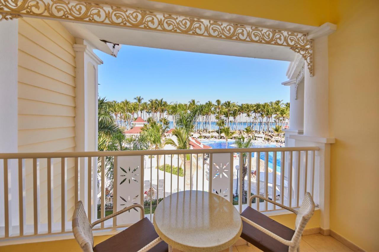 Junior Suite Deluxe Pool Side (3 Adults)